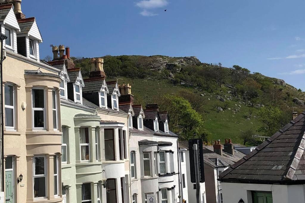 Holiday home Beautiful Townhouse On The Great Orme, Pet Friendly Llandudno