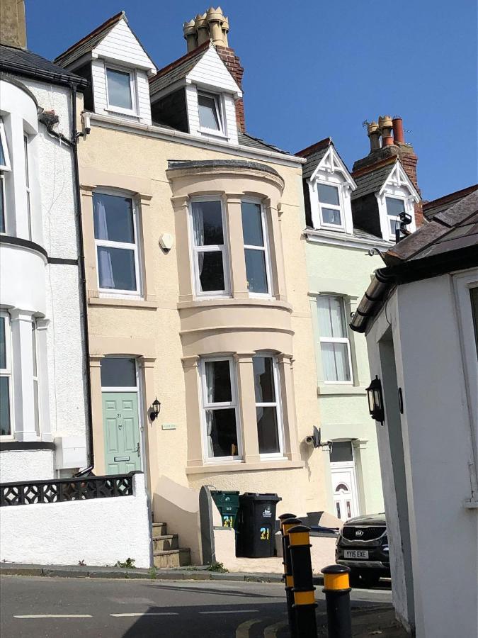 Holiday home Beautiful Townhouse On The Great Orme, Pet Friendly