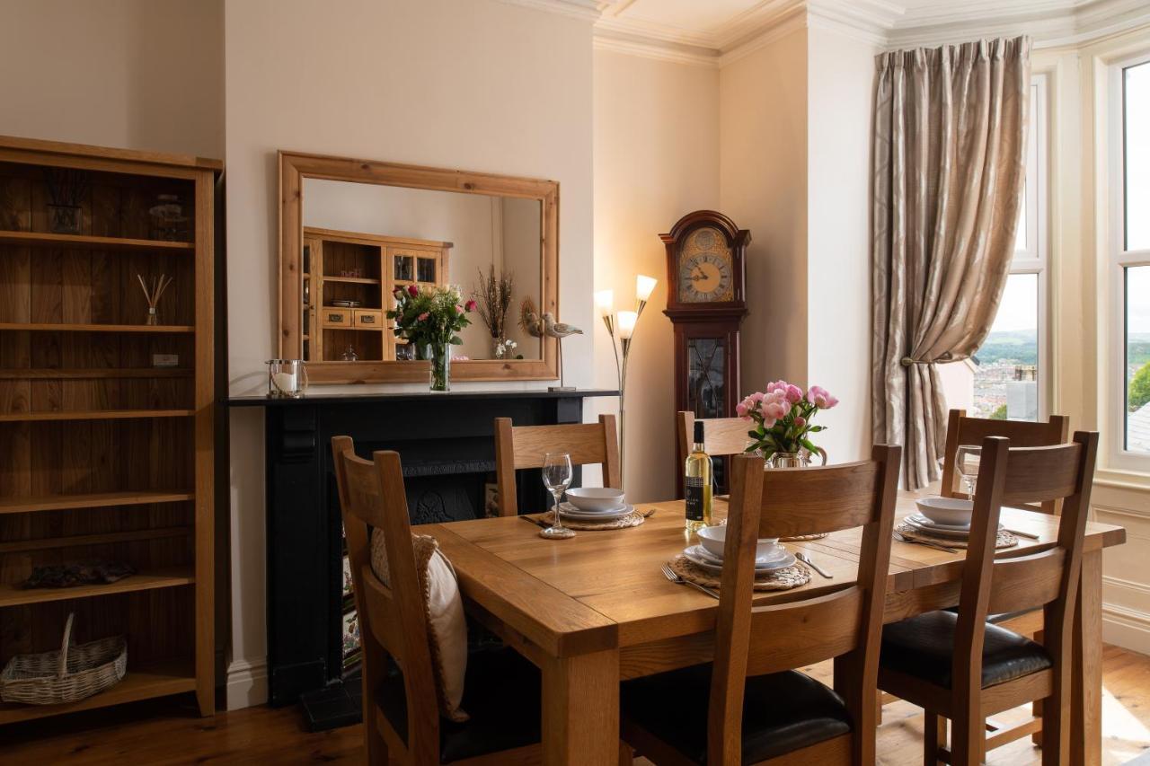 Beautiful Townhouse On The Great Orme, Pet Friendly Holiday home