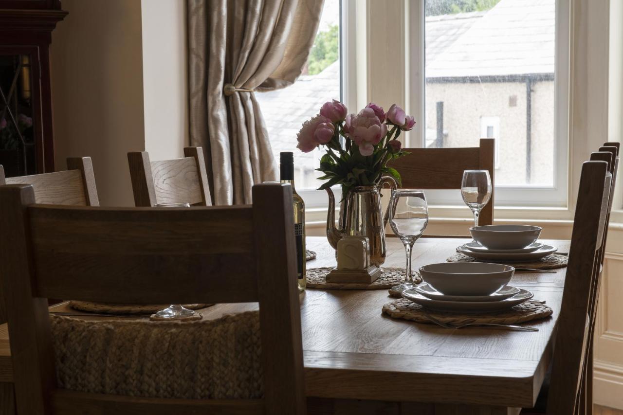 Beautiful Townhouse On The Great Orme, Pet Friendly Holiday home Llandudno