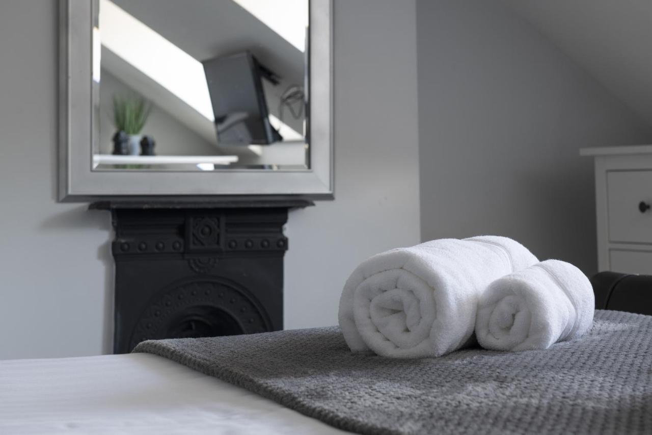Beautiful Townhouse On The Great Orme, Pet Friendly Holiday home *