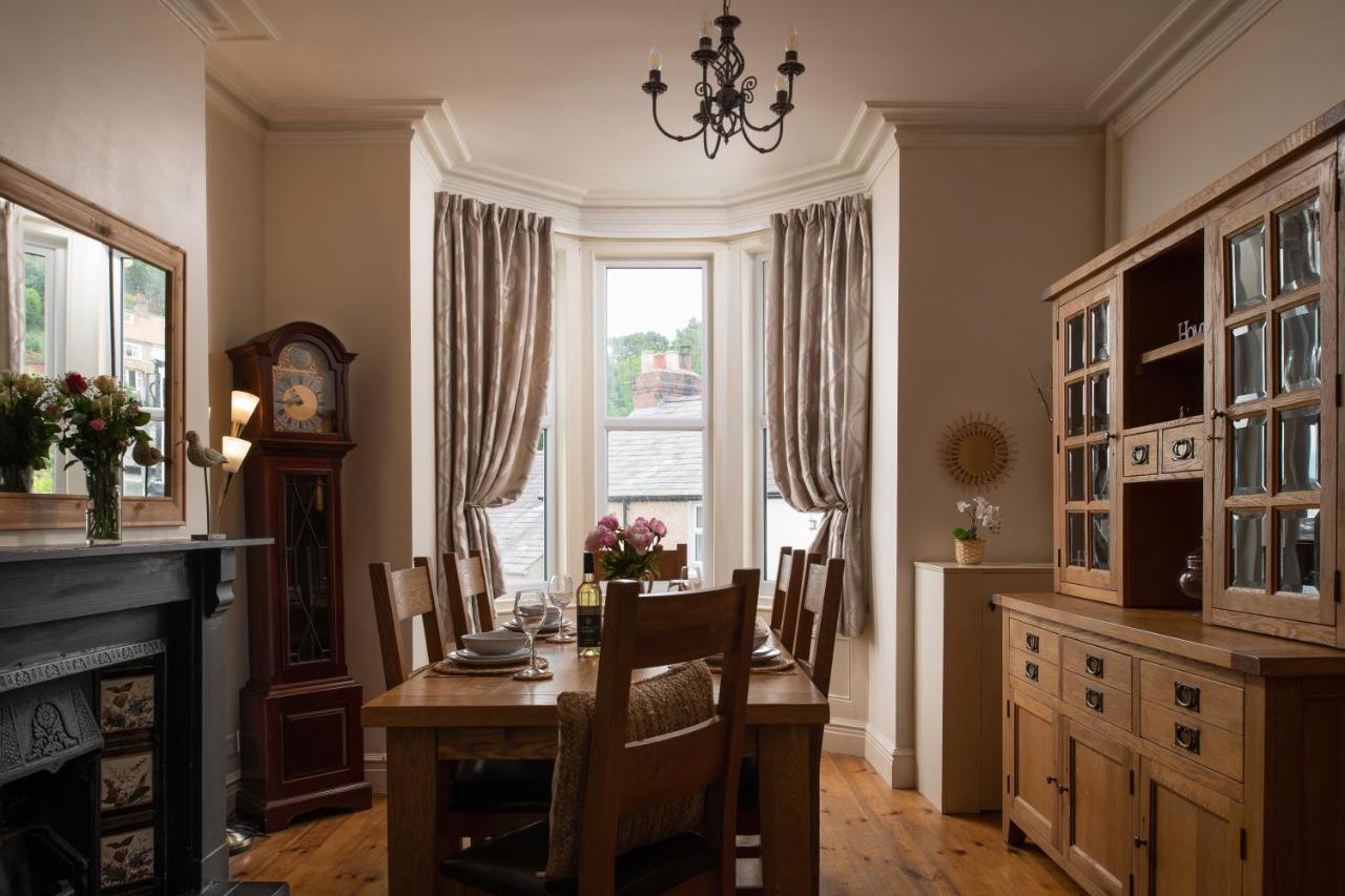 Beautiful Townhouse On The Great Orme, Pet Friendly Holiday home